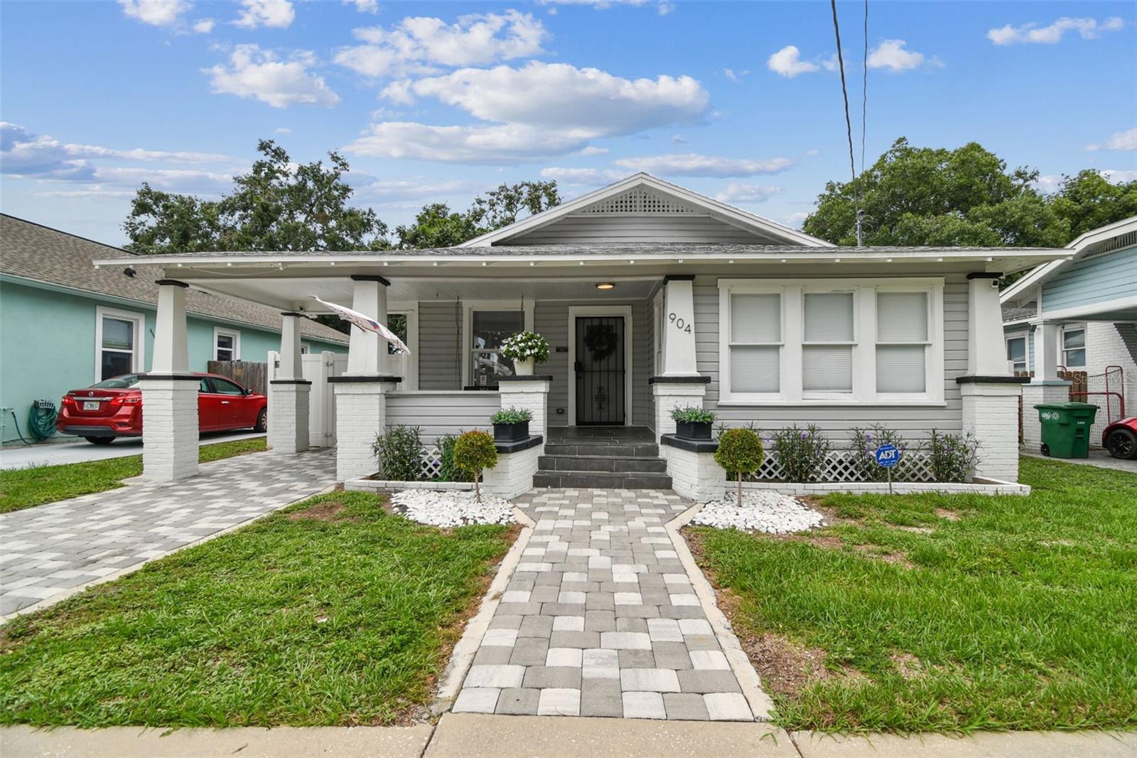904 E HAMILTON AVE, TAMPA, FL, 33604
