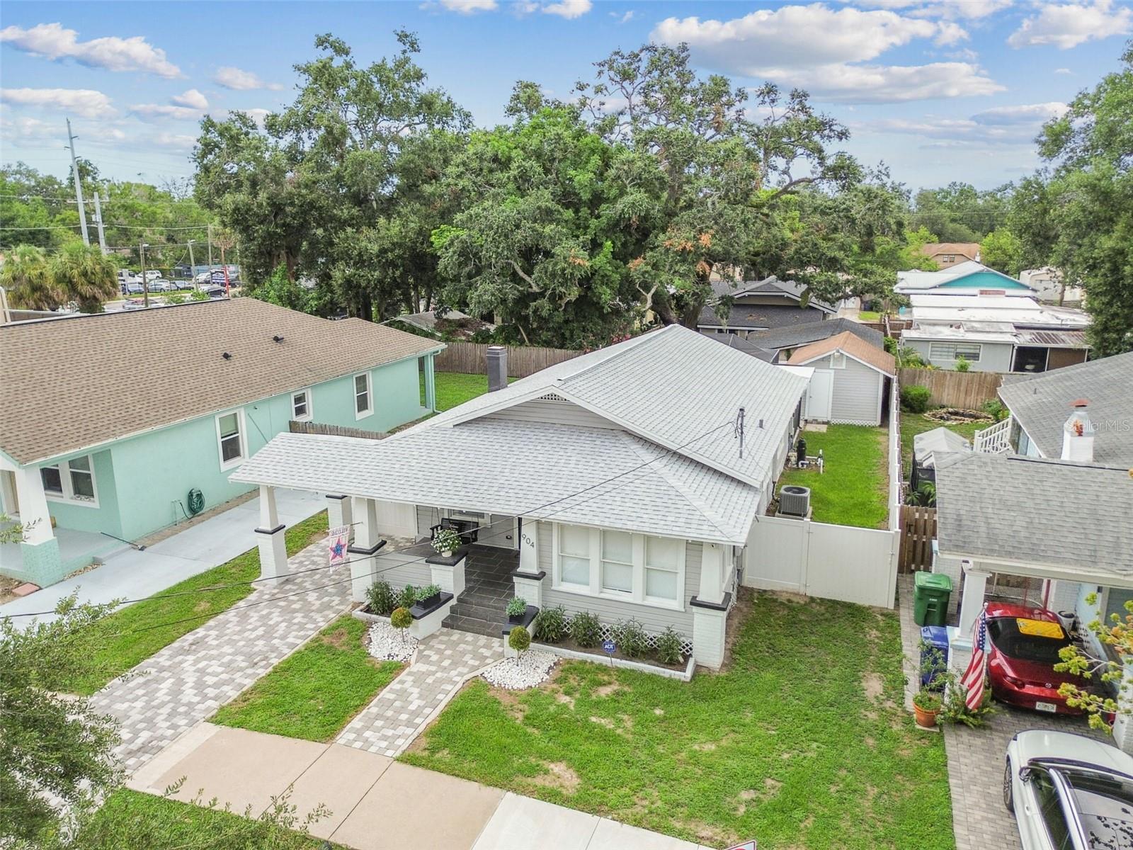 904 E HAMILTON AVE, TAMPA, FL, 33604