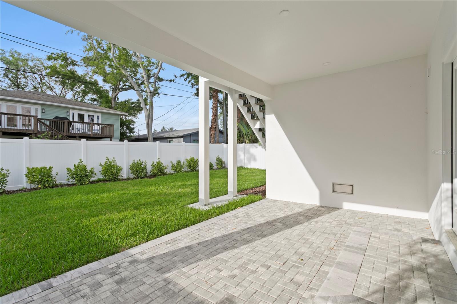 1851 MISSISSIPPI AVE NE, ST PETERSBURG, FL, 33703
