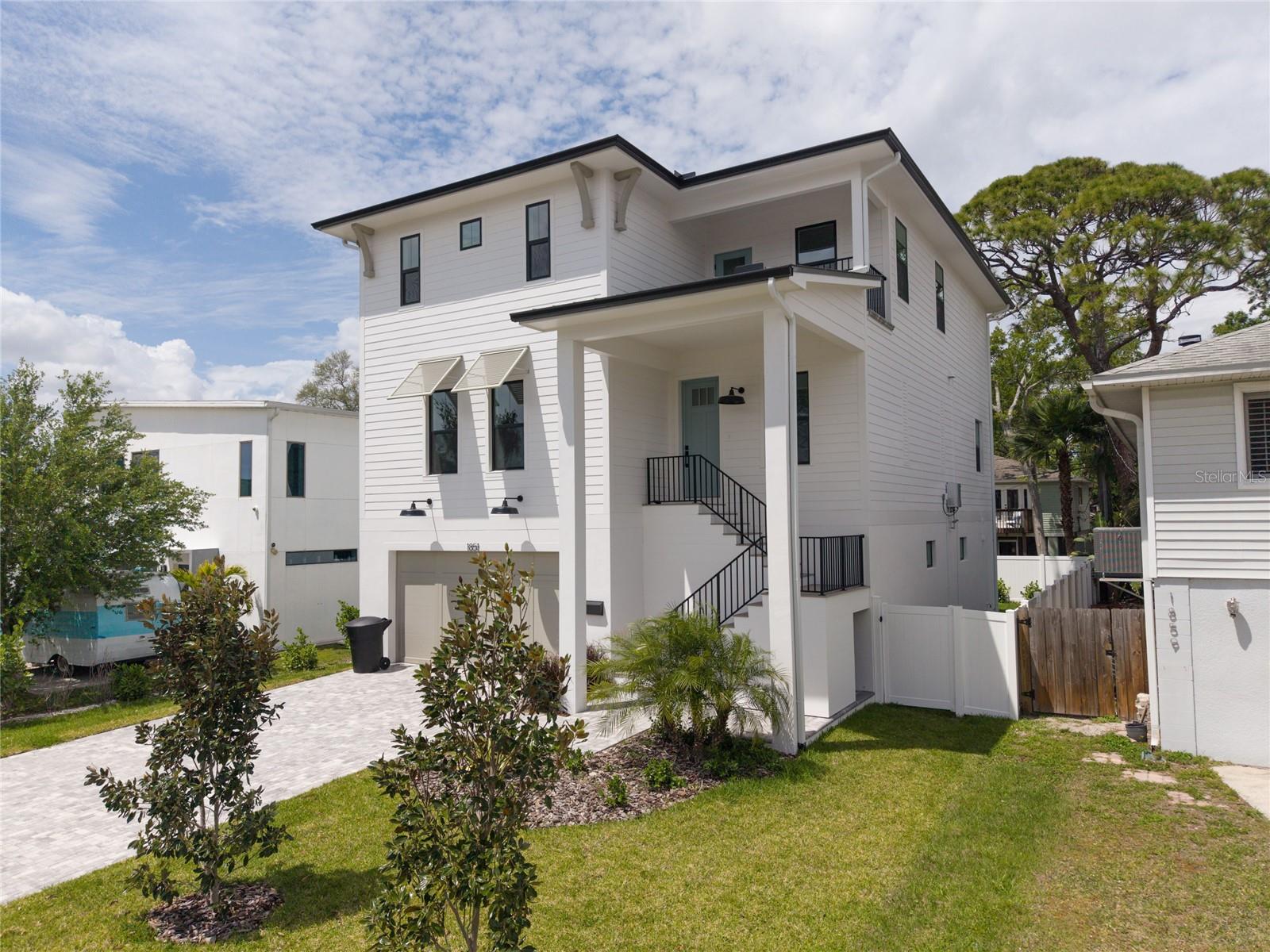 1851 MISSISSIPPI AVE NE, ST PETERSBURG, FL, 33703