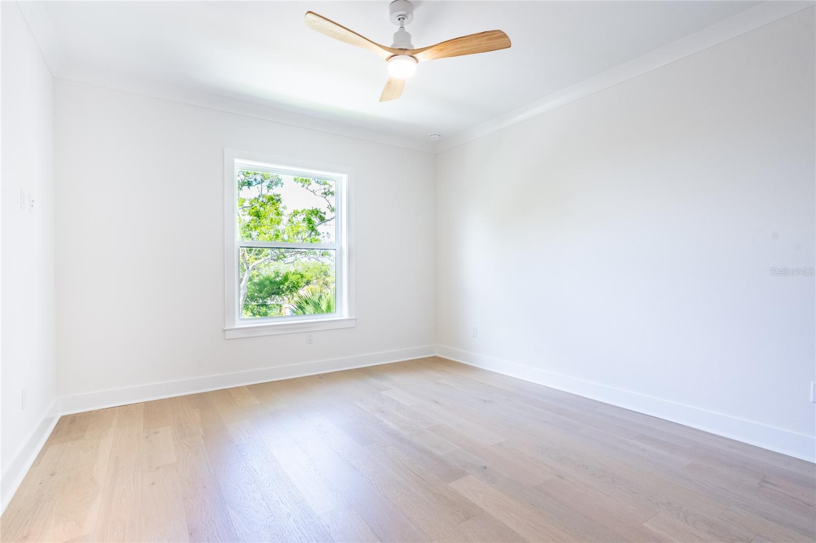 1851 MISSISSIPPI AVE NE, ST PETERSBURG, FL, 33703