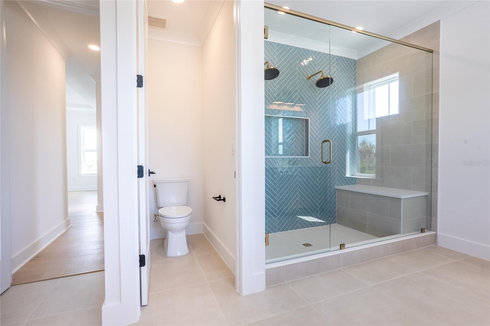 1851 MISSISSIPPI AVE NE, ST PETERSBURG, FL, 33703
