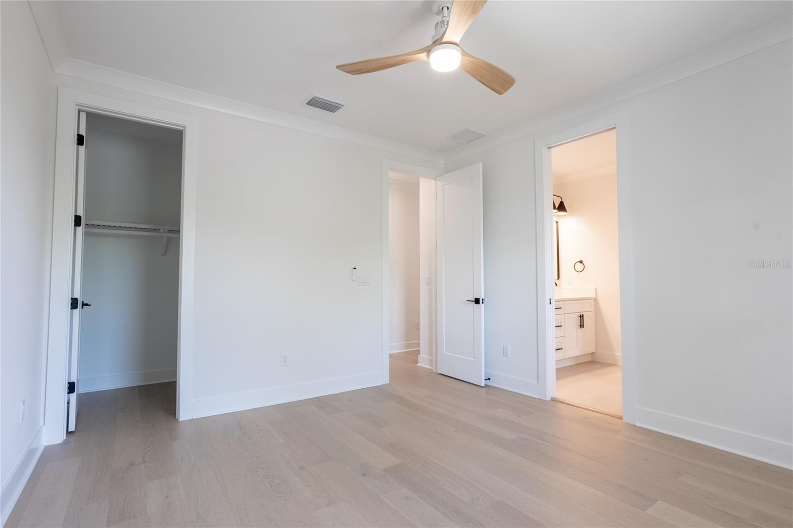 1851 MISSISSIPPI AVE NE, ST PETERSBURG, FL, 33703