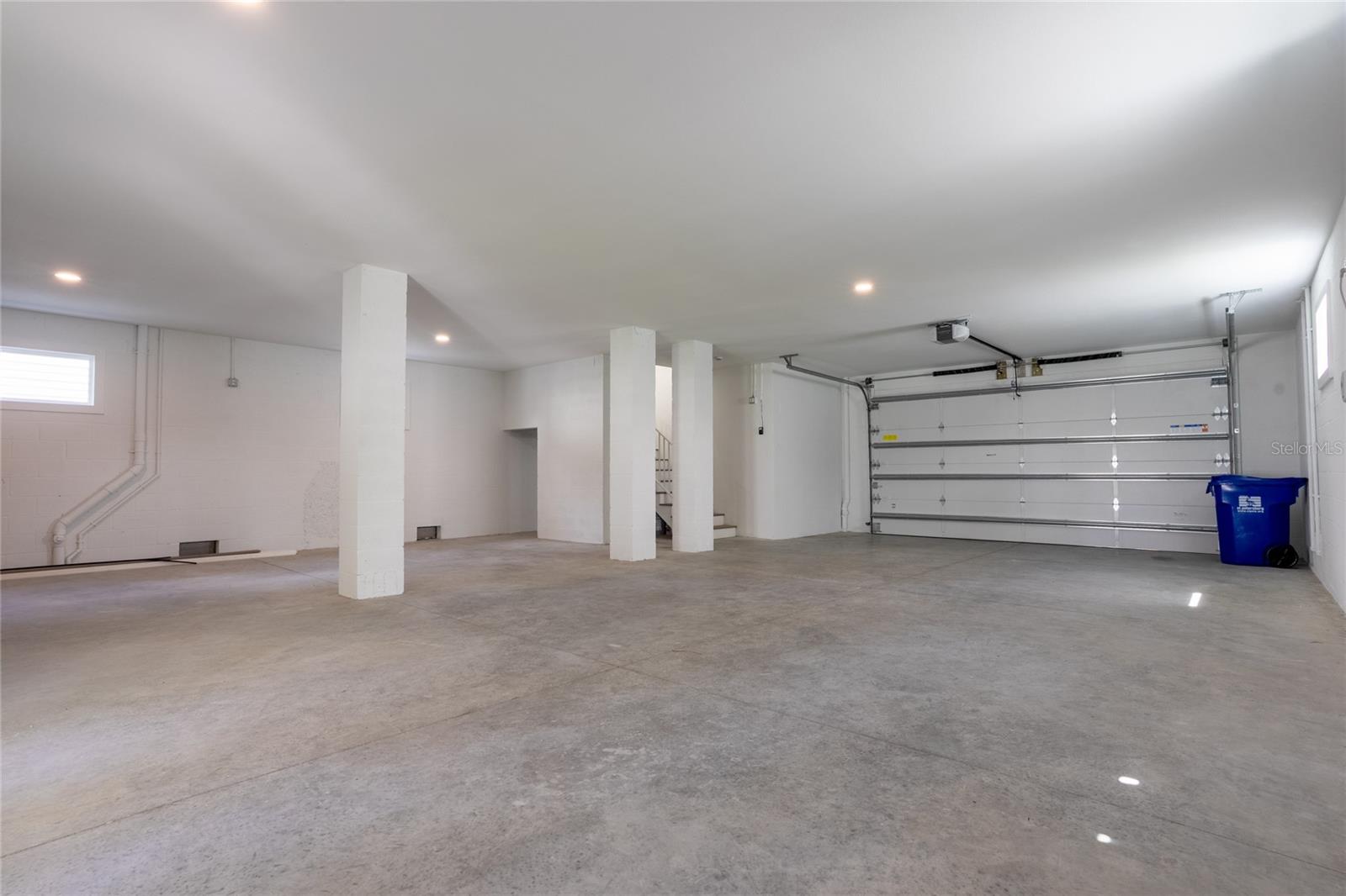 1851 MISSISSIPPI AVE NE, ST PETERSBURG, FL, 33703