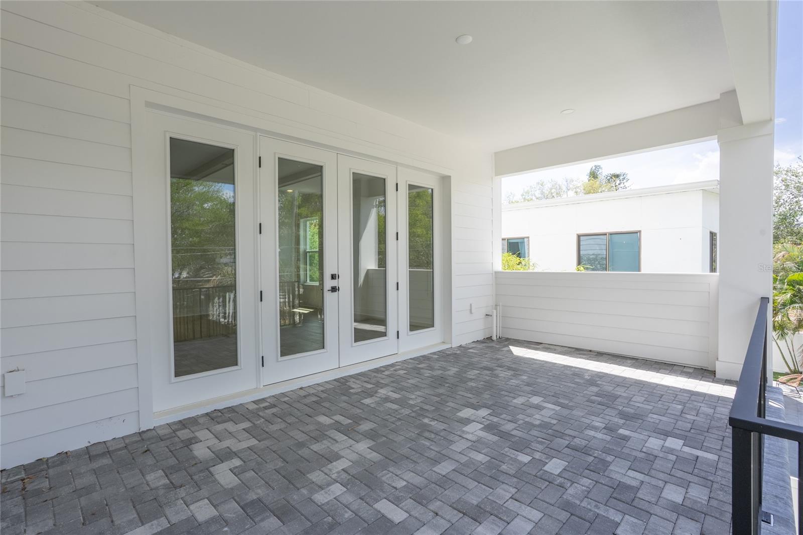 1851 MISSISSIPPI AVE NE, ST PETERSBURG, FL, 33703