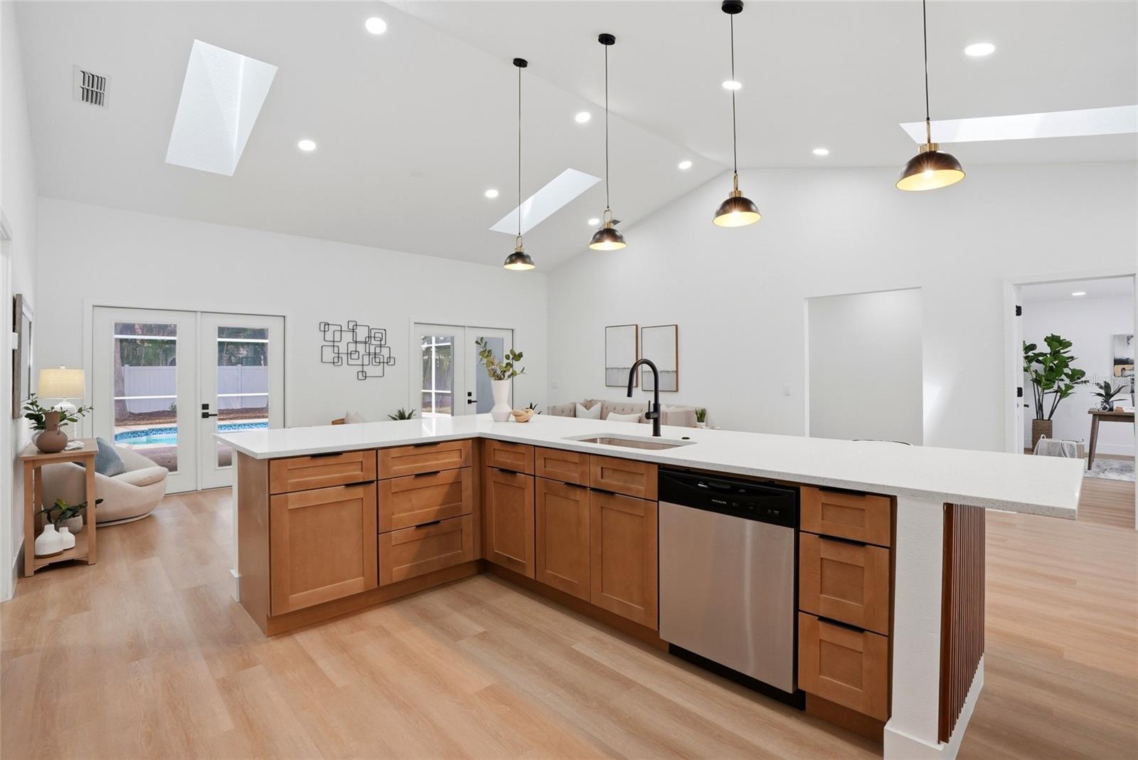 4816 79TH AVENUE PLZ E, SARASOTA, FL, 34243