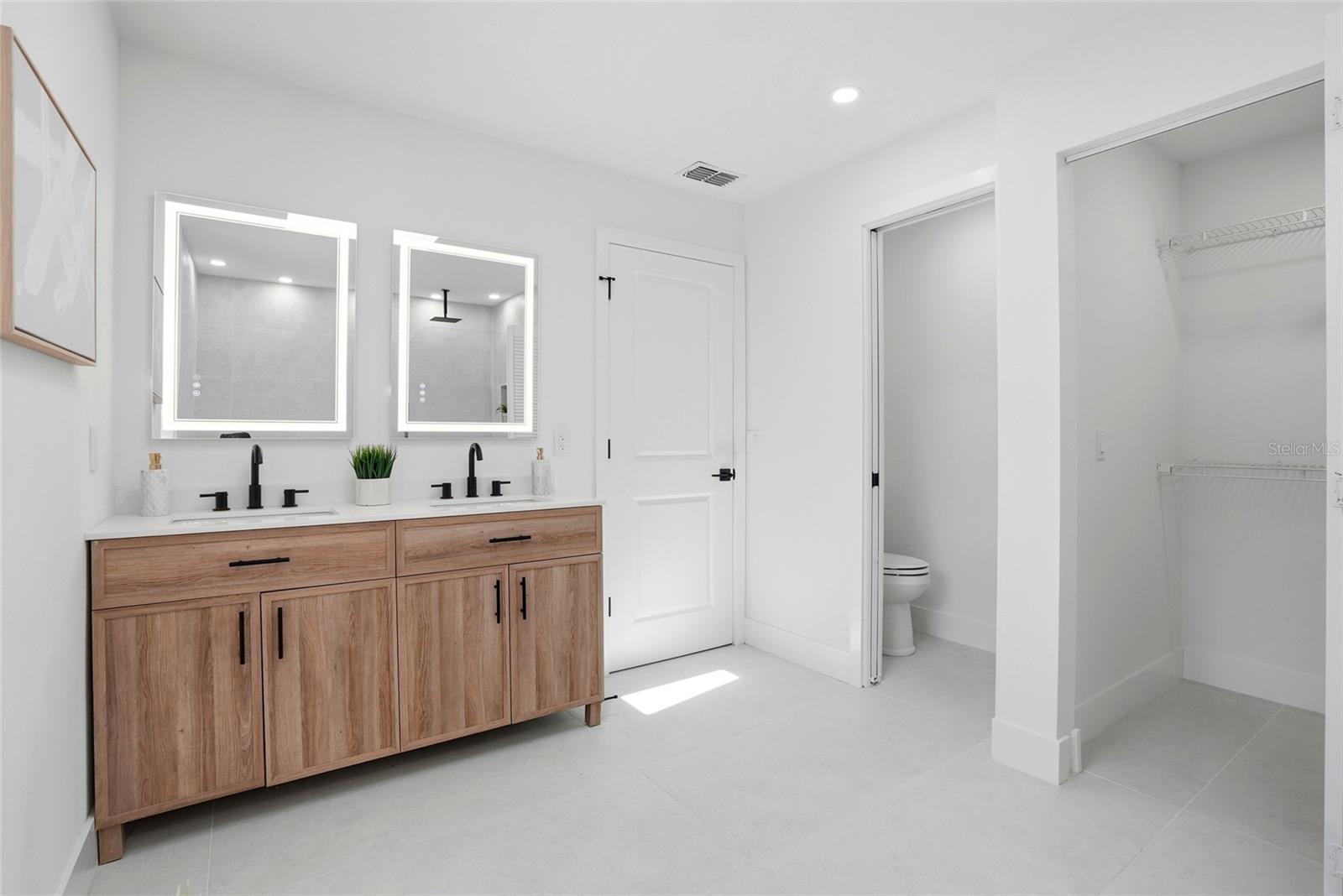 4816 79TH AVENUE PLZ E, SARASOTA, FL, 34243