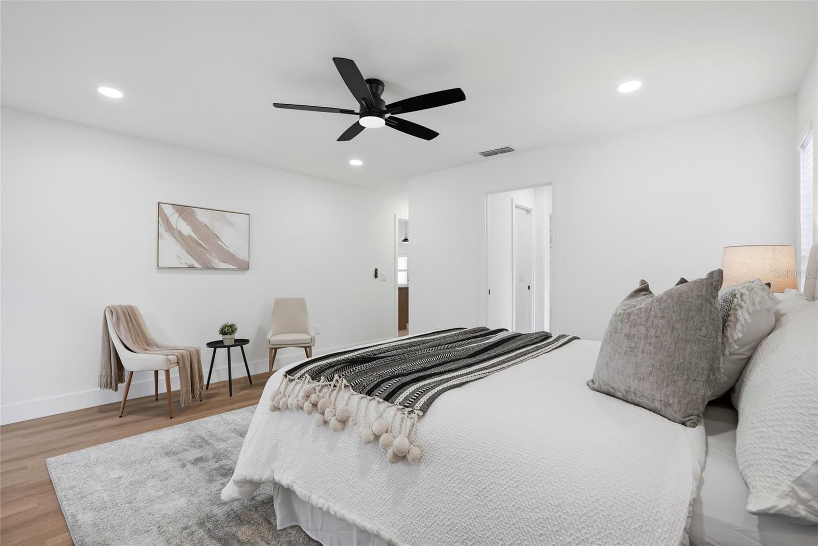 4816 79TH AVENUE PLZ E, SARASOTA, FL, 34243