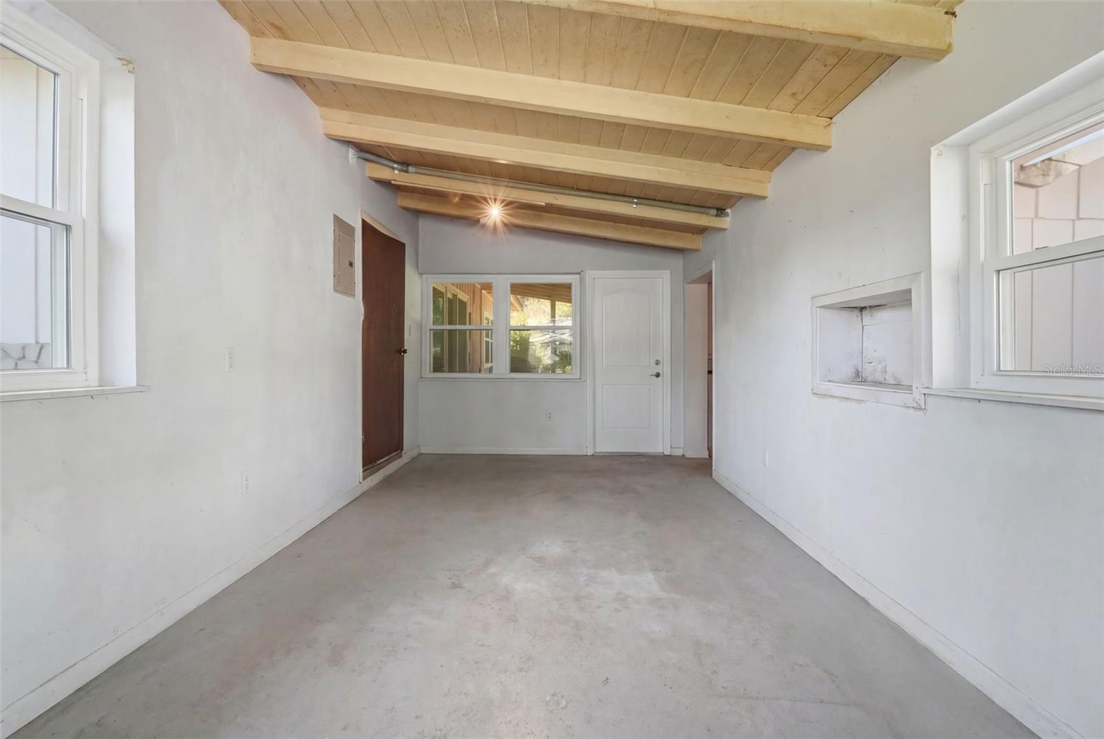 530 STONE ISLAND RD, DELTONA, FL, 32725