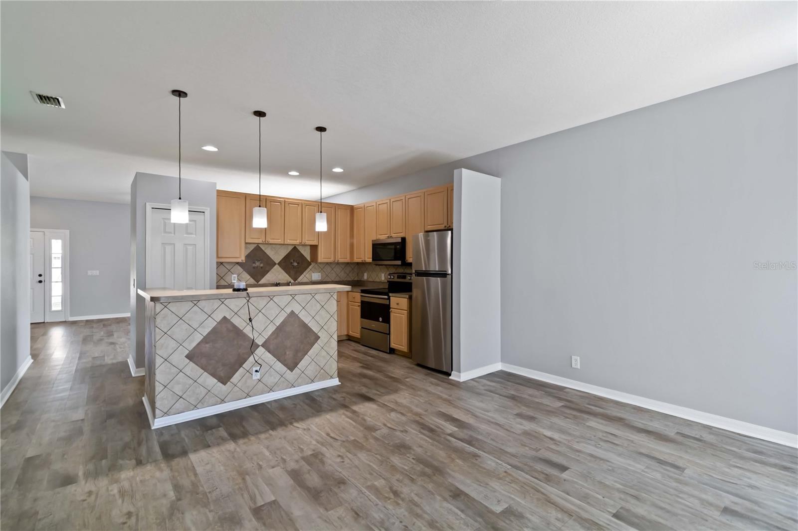 5214 60TH DR E, BRADENTON, FL, 34203