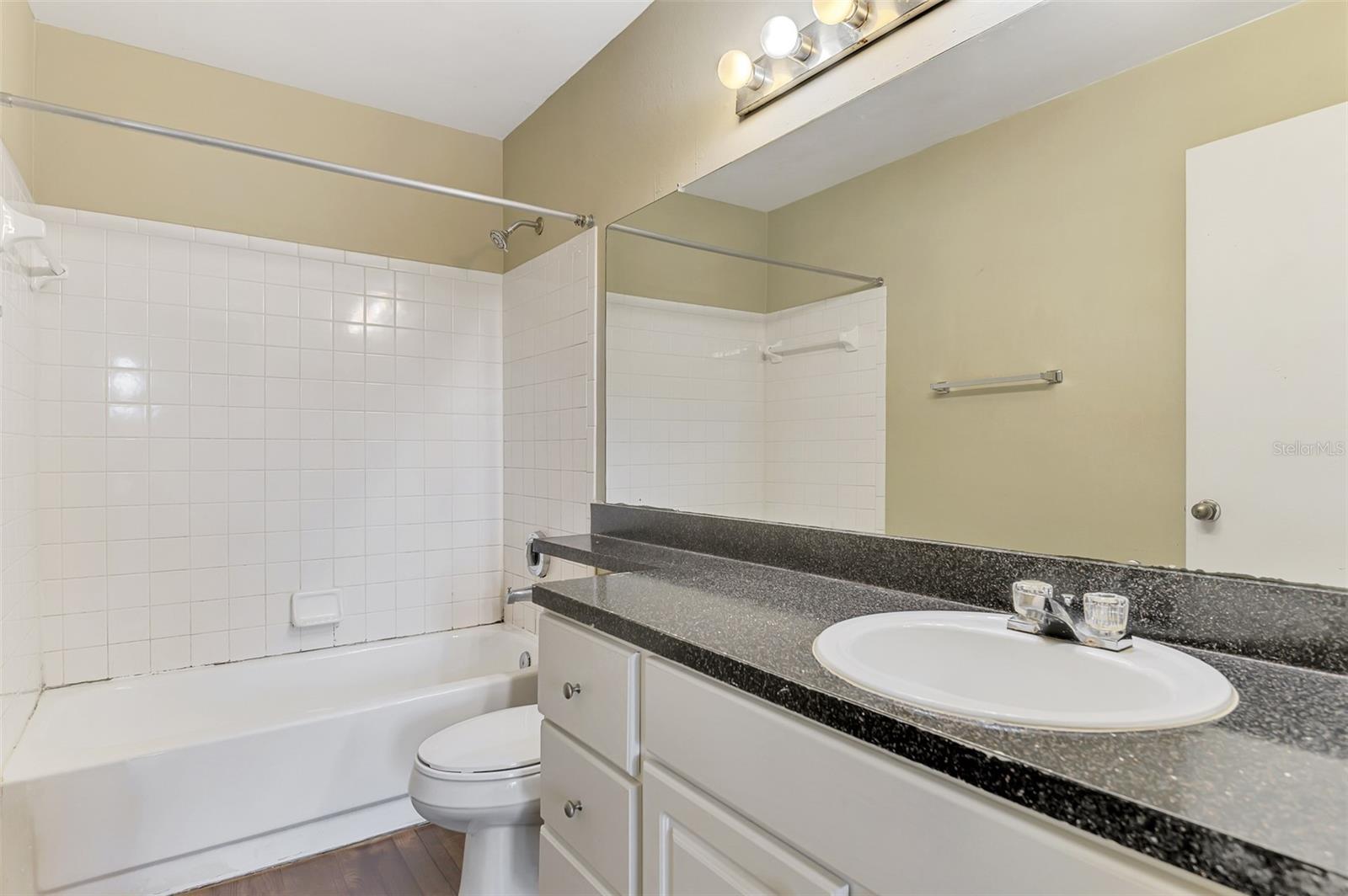 4045 CROCKERS LAKE BLVD #11, SARASOTA, FL, 34238