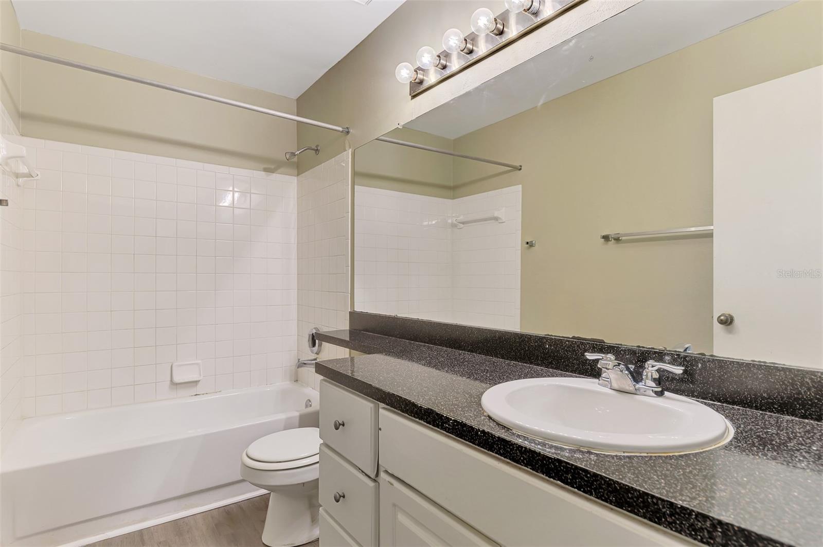 4045 CROCKERS LAKE BLVD #11, SARASOTA, FL, 34238
