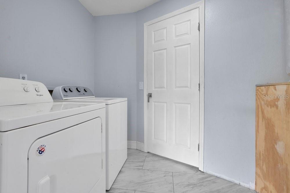 3575 LARK LN, MULBERRY, FL, 33860