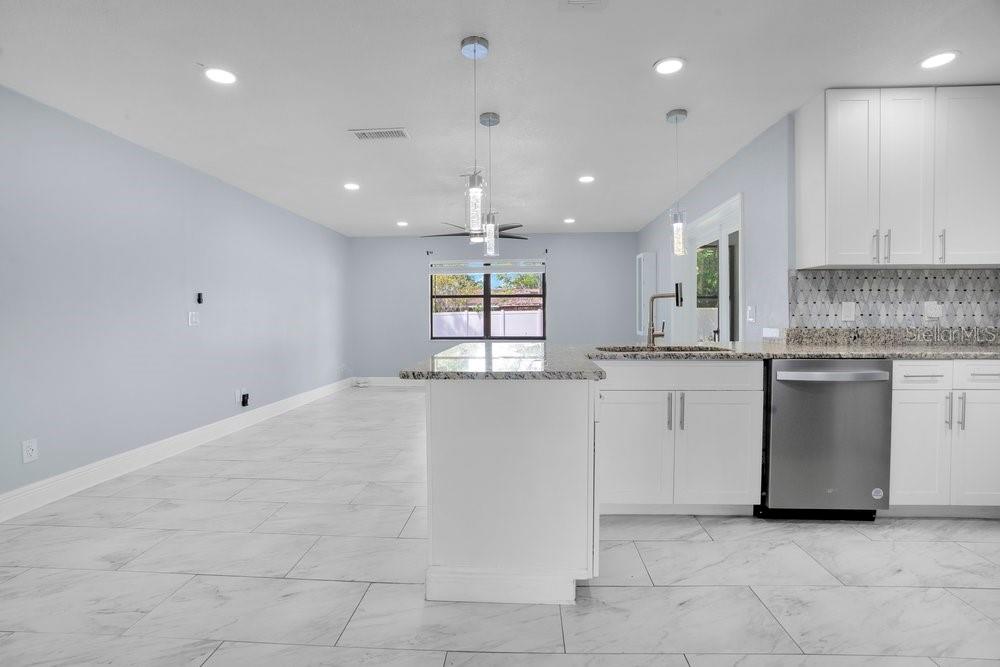 3575 LARK LN, MULBERRY, FL, 33860