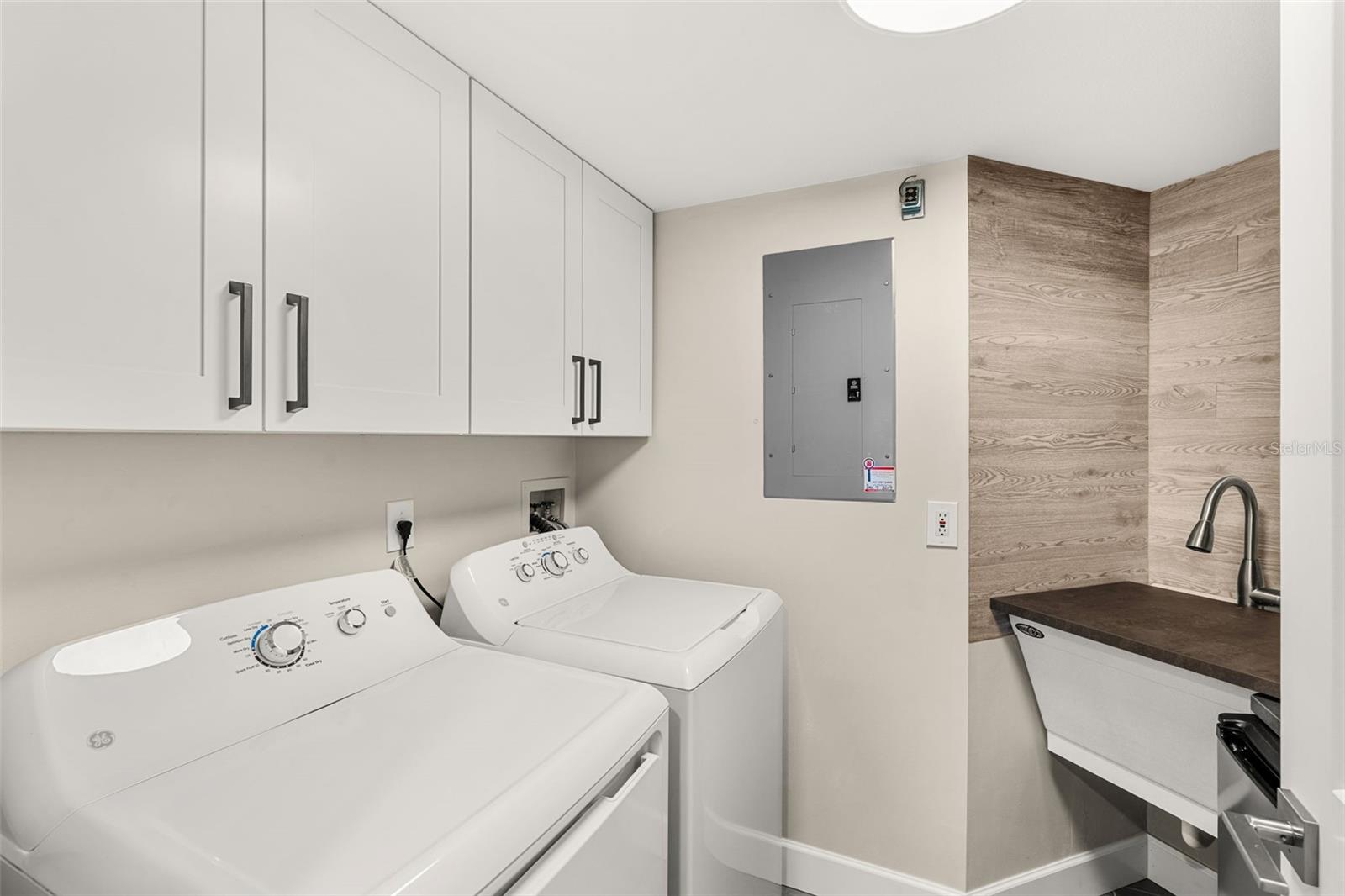 3400 OCEAN BEACH BLVD #810, COCOA BEACH, FL, 32931