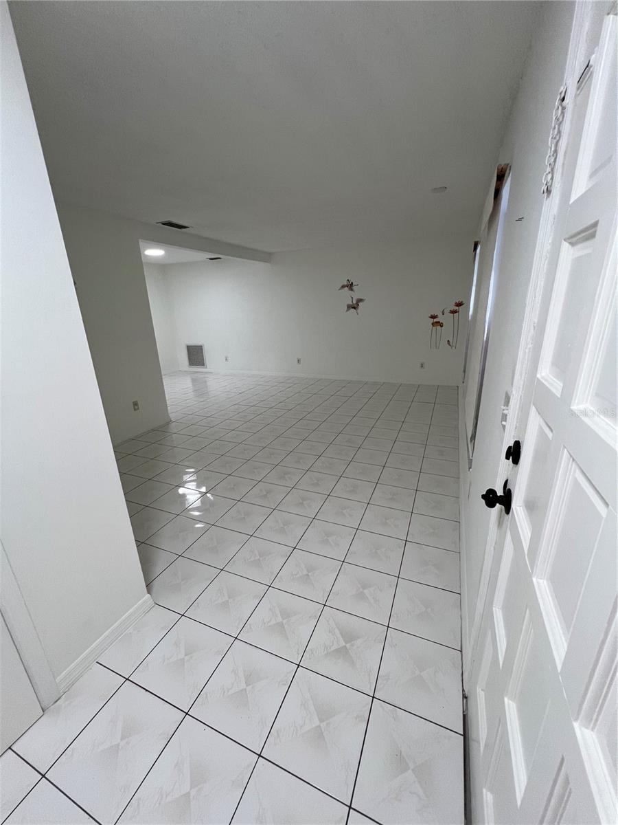 7455 WAYLAND BLVD, ORLANDO, FL, 32807