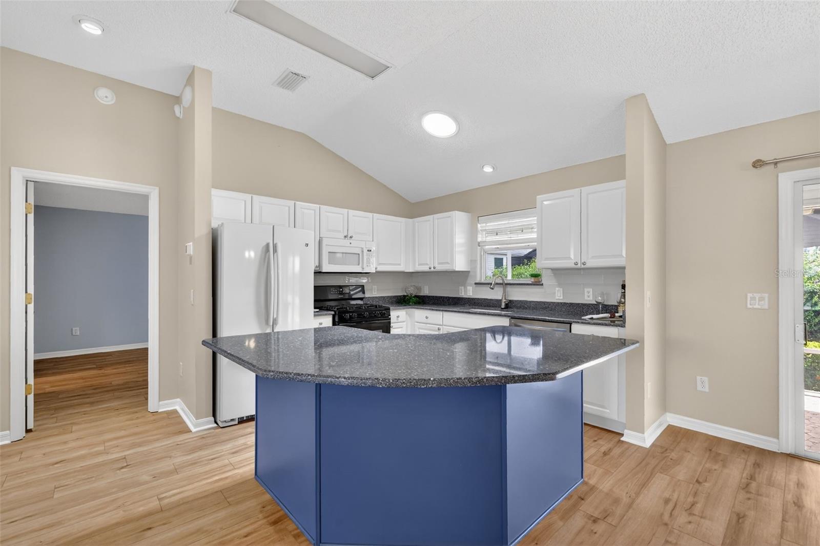 9172 SE 171ST DRAYTON PL, THE VILLAGES, FL, 32162