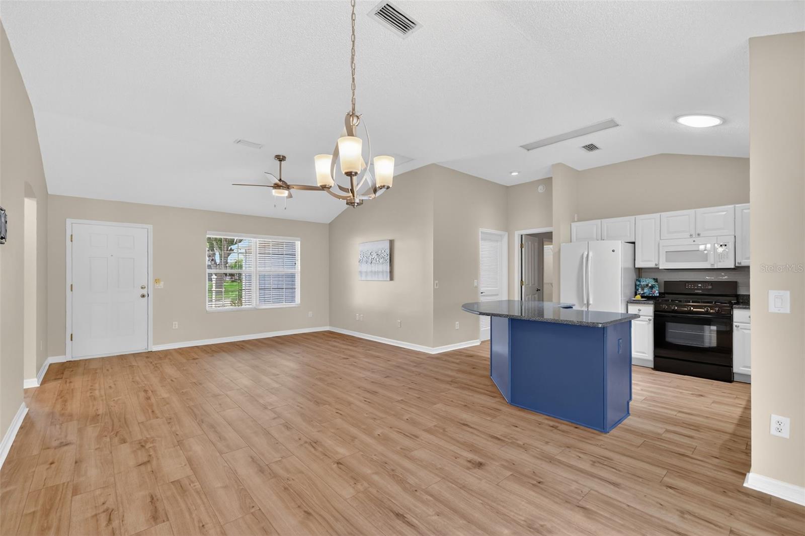 9172 SE 171ST DRAYTON PL, THE VILLAGES, FL, 32162