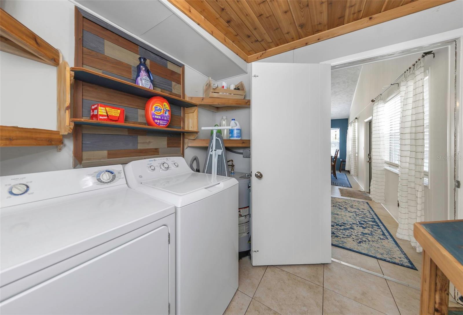 4502 W PEARL AVE, TAMPA, FL, 33611