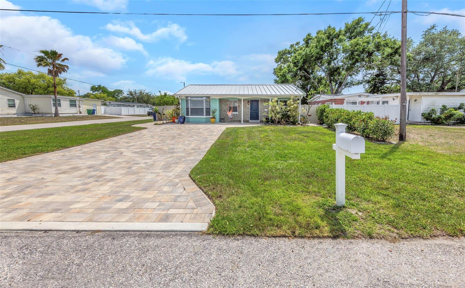 4502 W PEARL AVE, TAMPA, FL, 33611