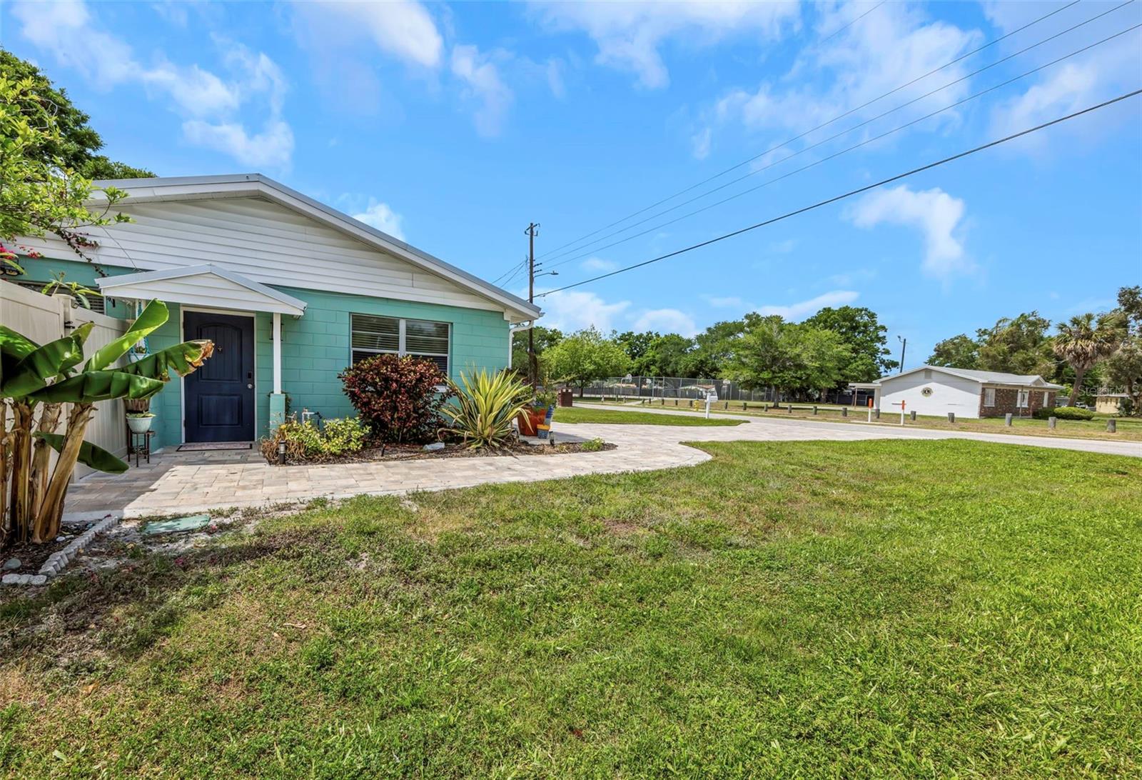 4502 W PEARL AVE, TAMPA, FL, 33611
