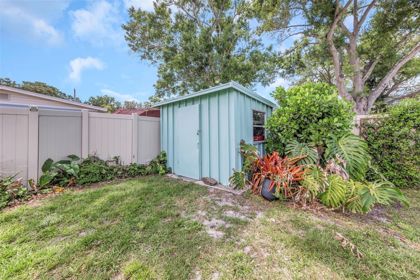 4502 W PEARL AVE, TAMPA, FL, 33611