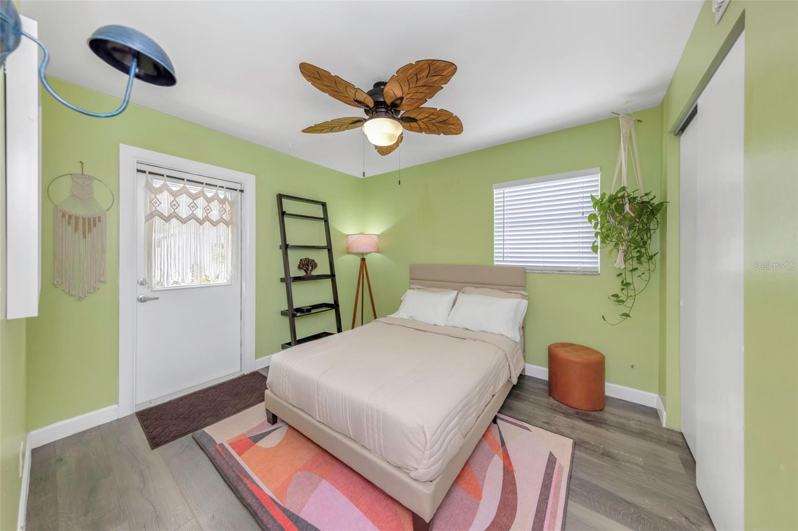 4502 W PEARL AVE, TAMPA, FL, 33611