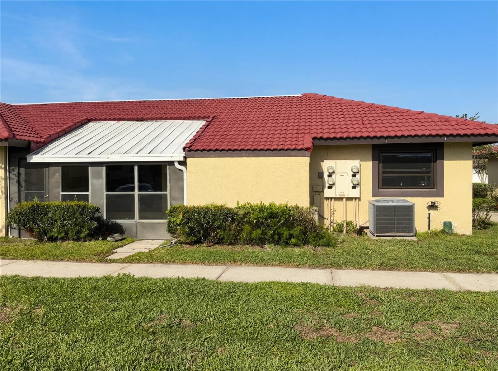444 HUNTER CIR, KISSIMMEE, FL, 34758