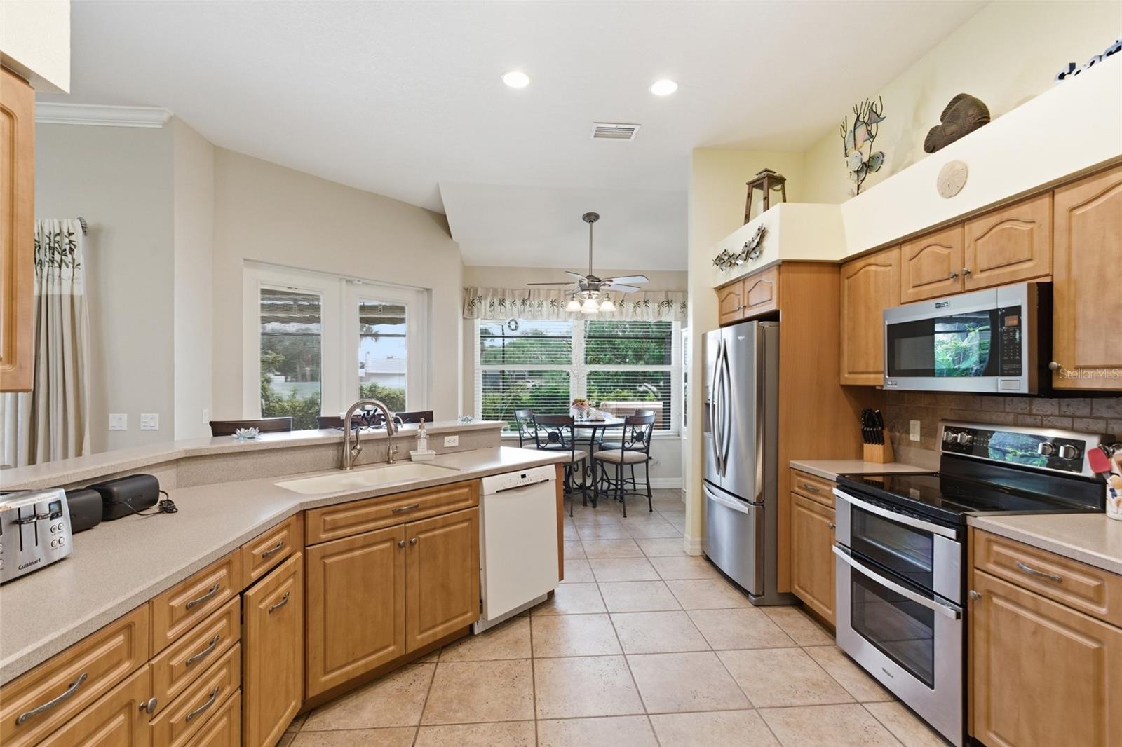 2462 AUBURN BLVD S, PORT CHARLOTTE, FL, 33948