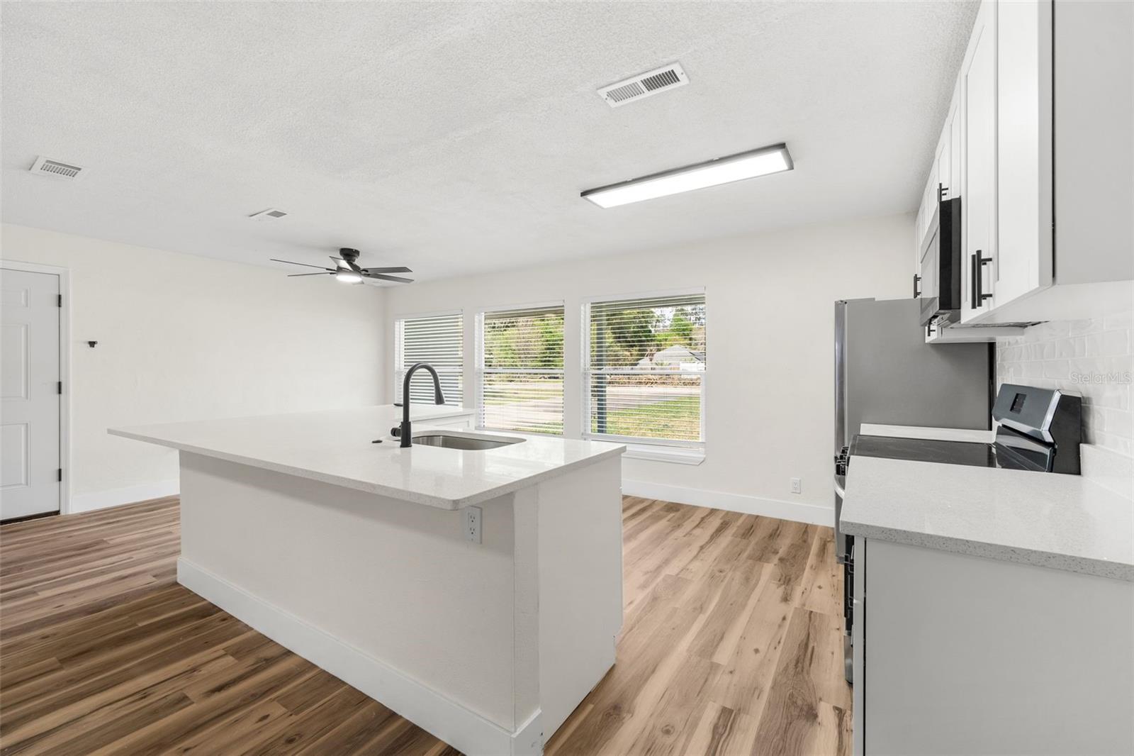 1925 SW 42ND AVE, GAINESVILLE, FL, 32608