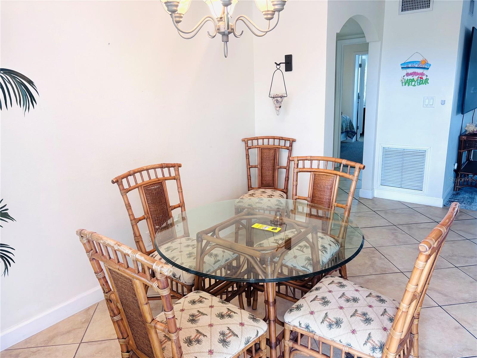 19417 GULF BLVD #B209, INDIAN ROCKS BEACH, FL, 33785