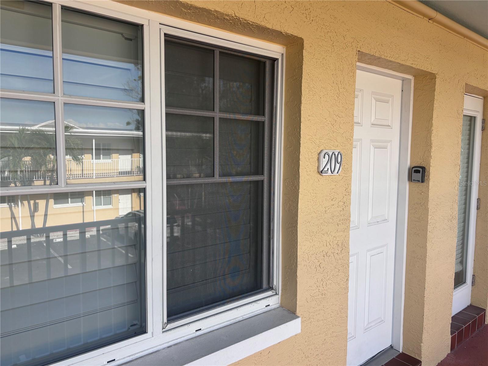 19417 GULF BLVD #B209, INDIAN ROCKS BEACH, FL, 33785
