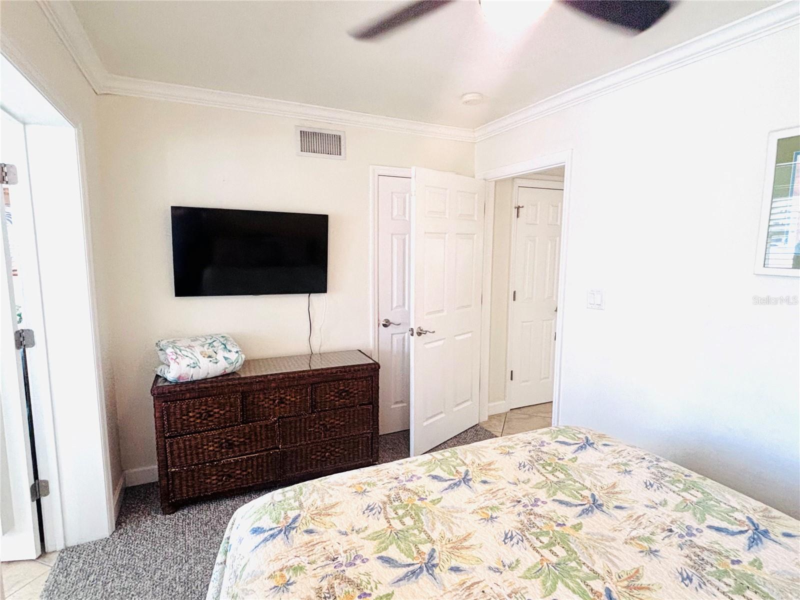 19417 GULF BLVD #B209, INDIAN ROCKS BEACH, FL, 33785