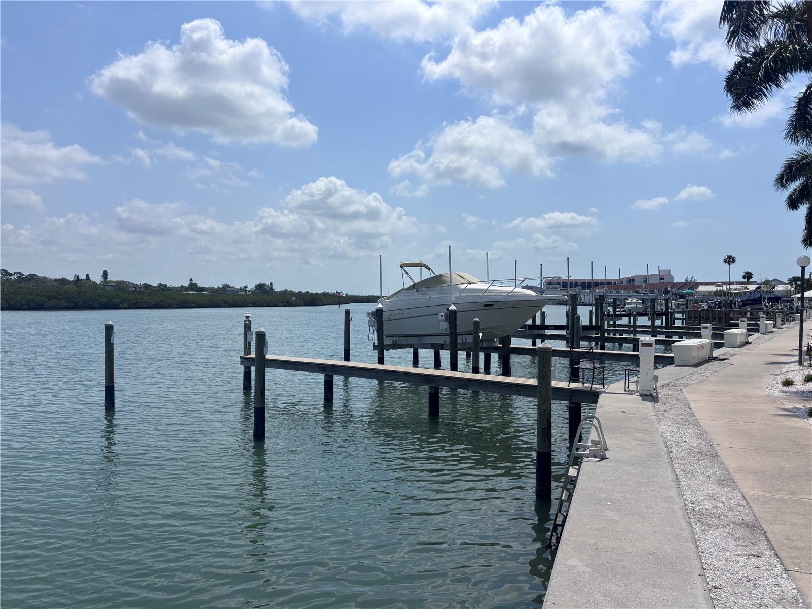 19417 GULF BLVD #B209, INDIAN ROCKS BEACH, FL, 33785