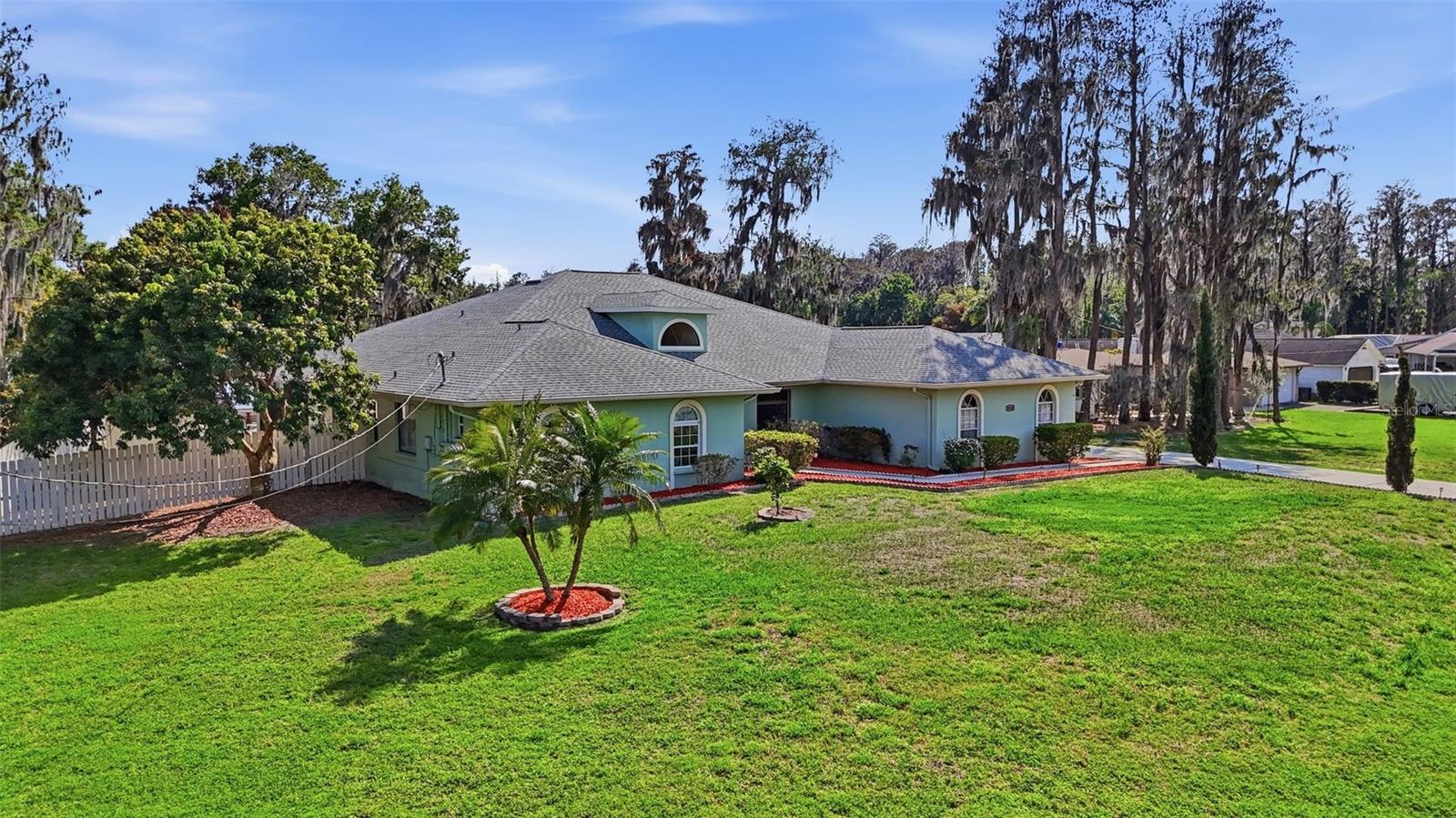 20140 W COUNTY LINE RD, LUTZ, FL, 33558