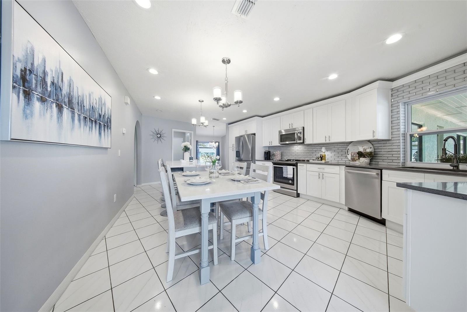 20140 W COUNTY LINE RD, LUTZ, FL, 33558