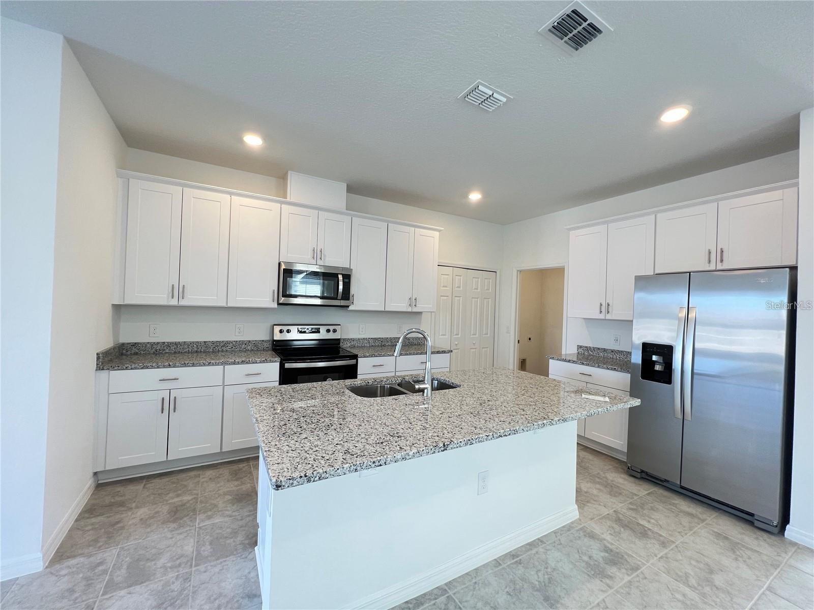 2288 TREASURE HILL ST, MINNEOLA, FL, 34715