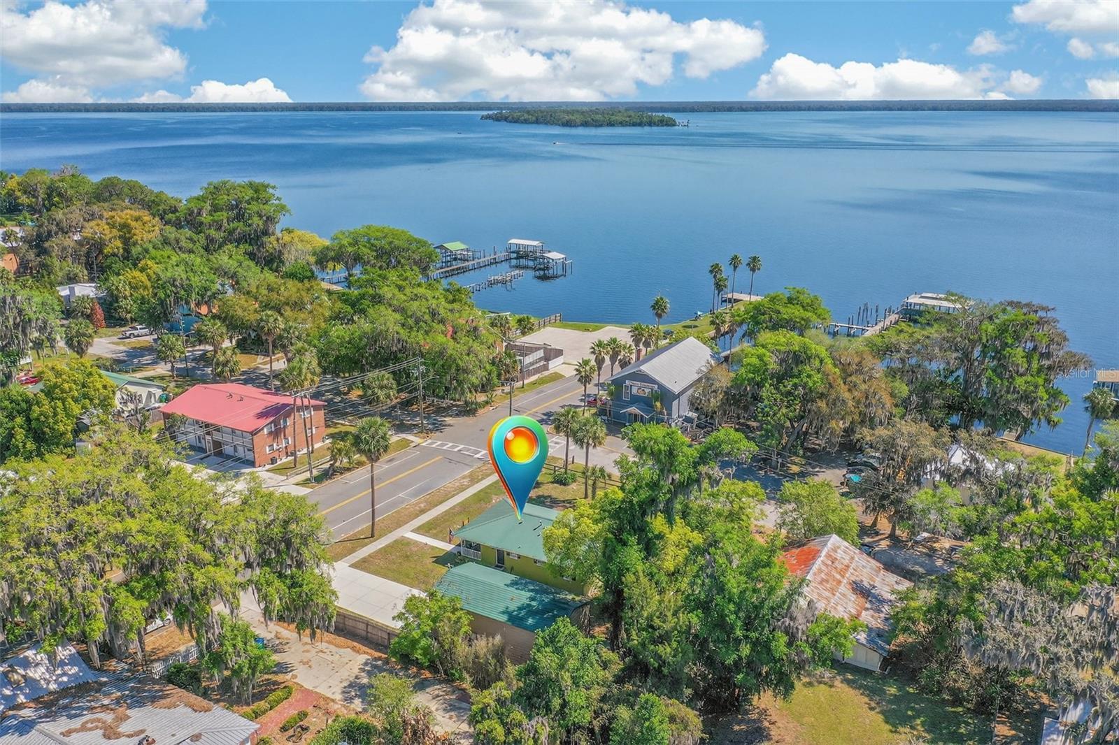105 CENTRAL AVE, CRESCENT CITY, FL, 32112