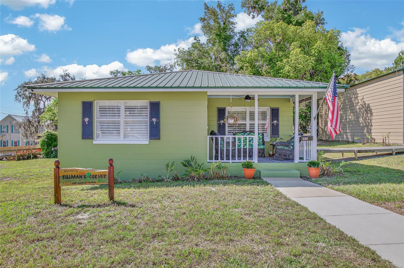 105 CENTRAL AVE, CRESCENT CITY, FL, 32112