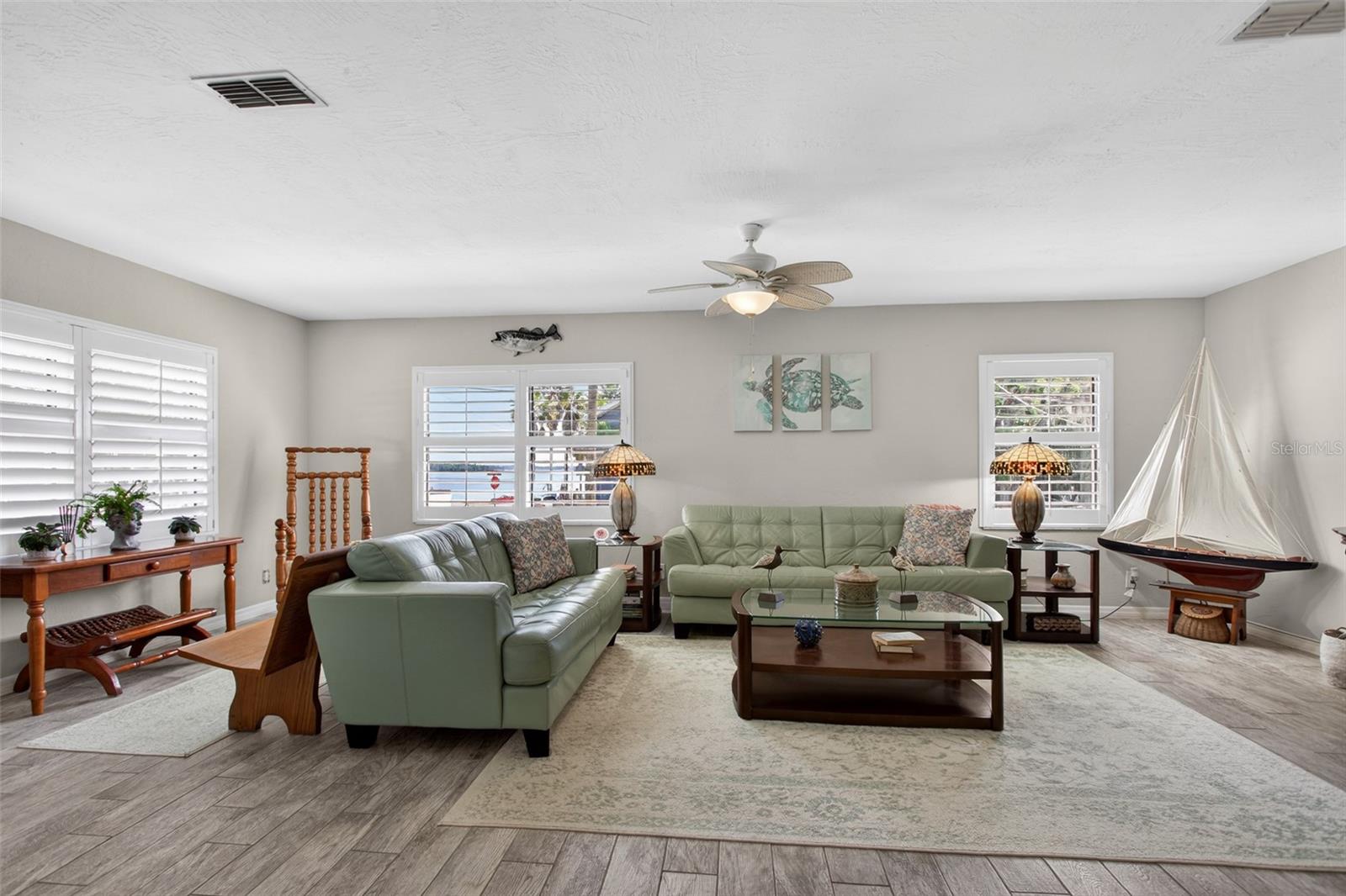 105 CENTRAL AVE, CRESCENT CITY, FL, 32112