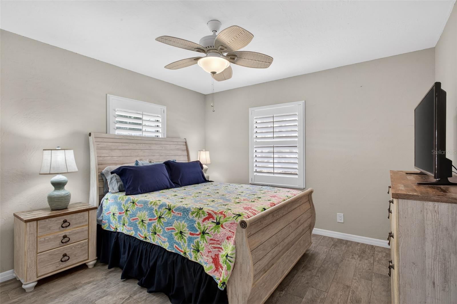 105 CENTRAL AVE, CRESCENT CITY, FL, 32112