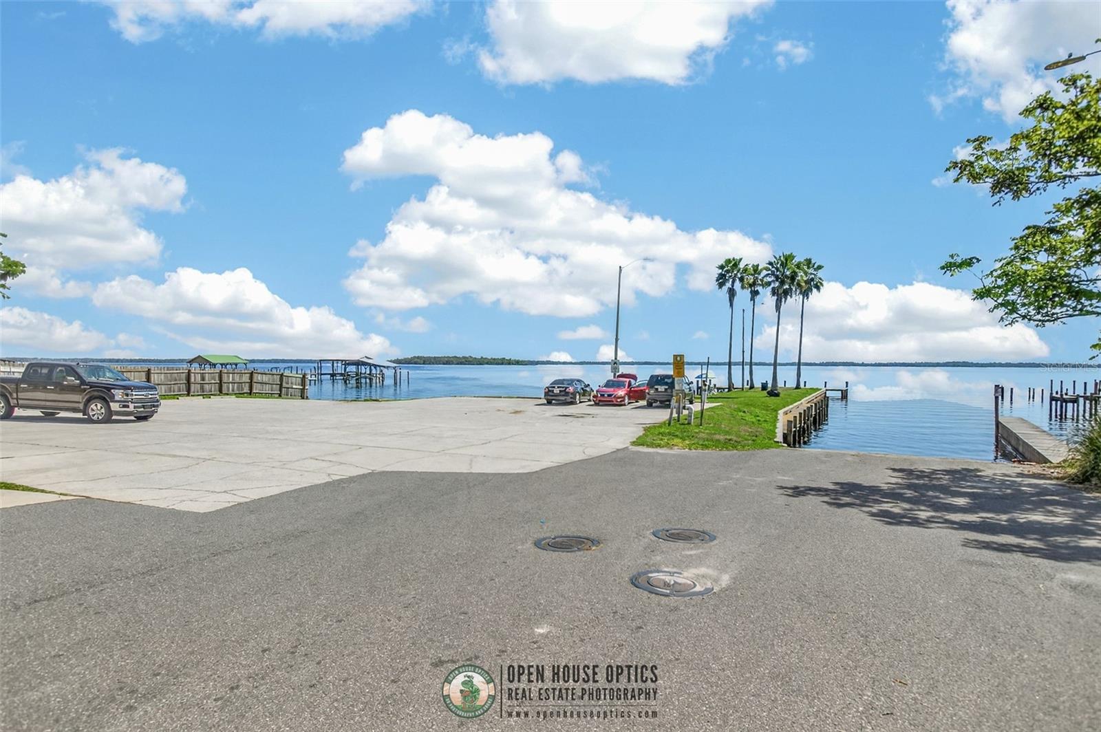 105 CENTRAL AVE, CRESCENT CITY, FL, 32112