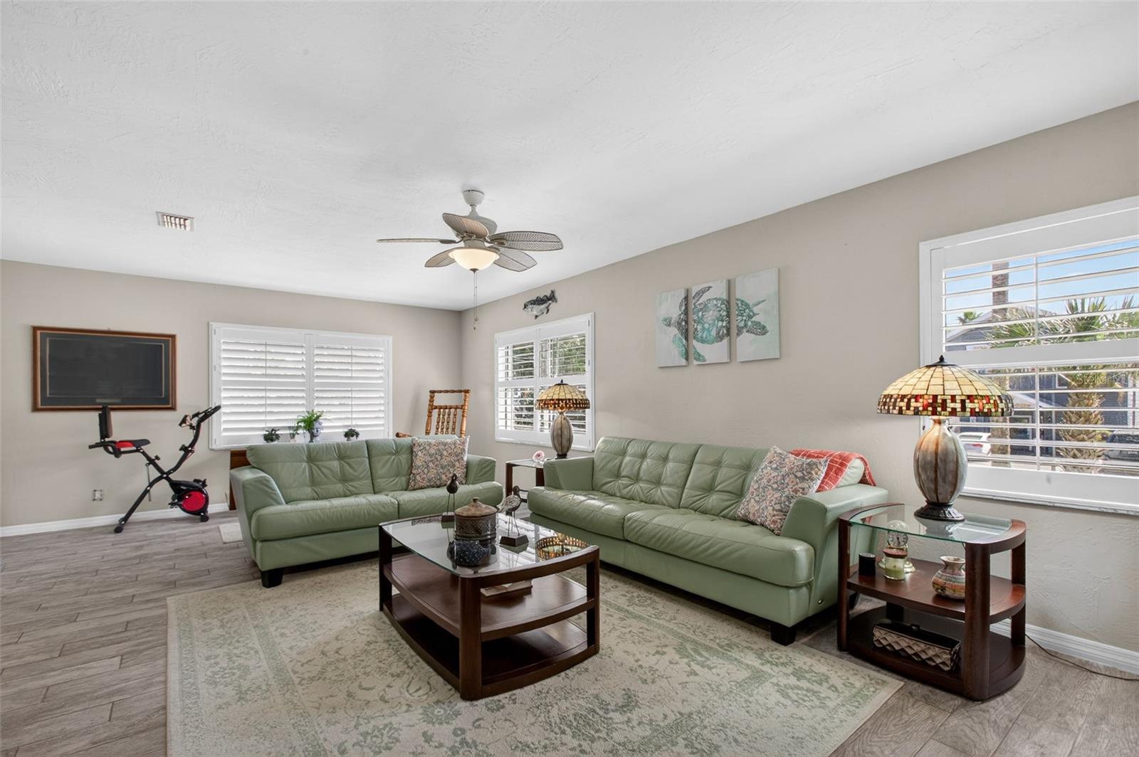 105 CENTRAL AVE, CRESCENT CITY, FL, 32112