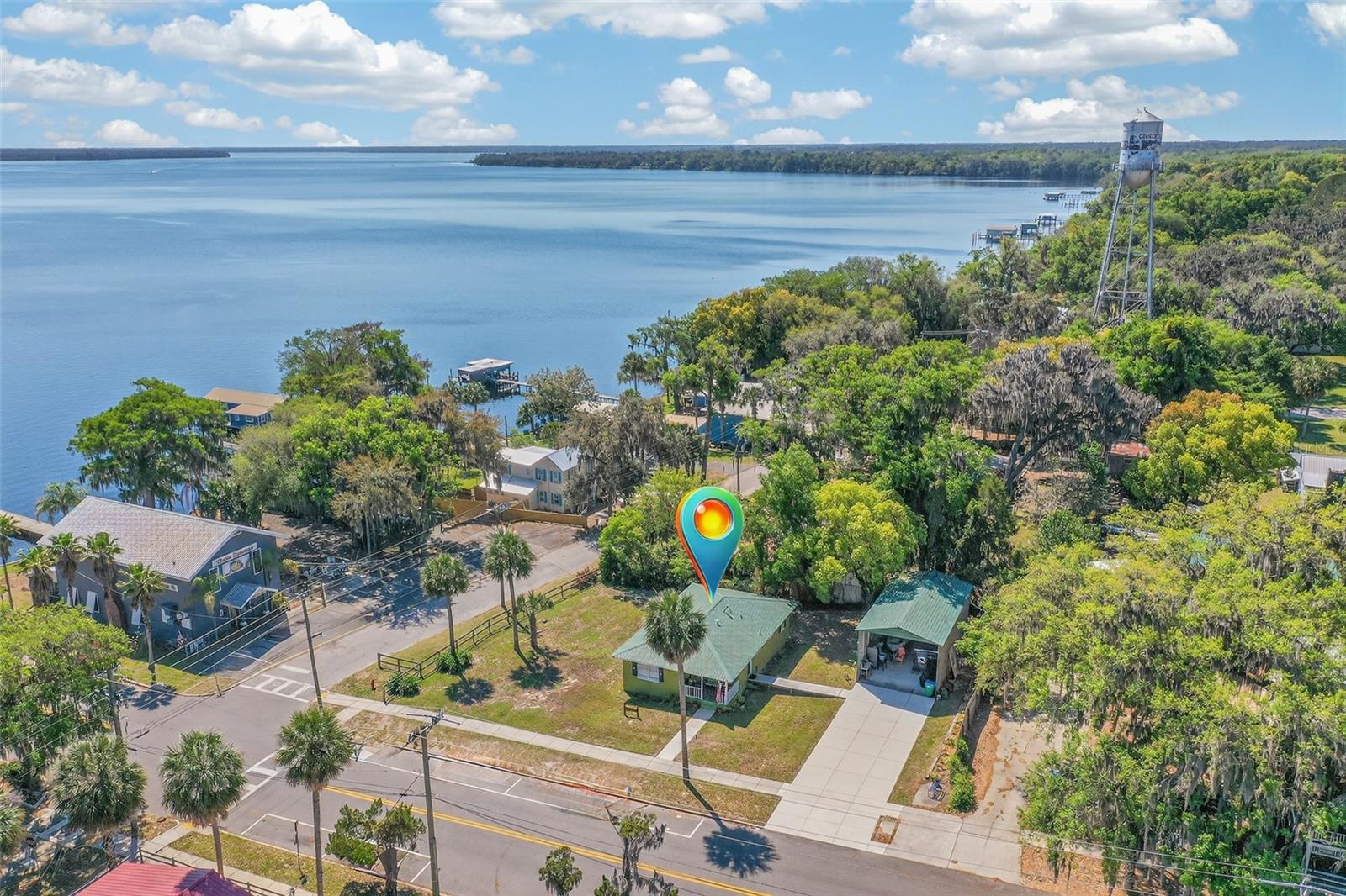 105 CENTRAL AVE, CRESCENT CITY, FL, 32112