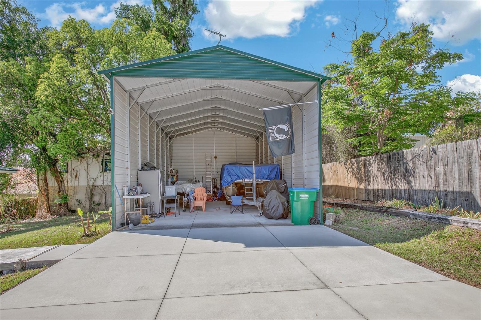 105 CENTRAL AVE, CRESCENT CITY, FL, 32112