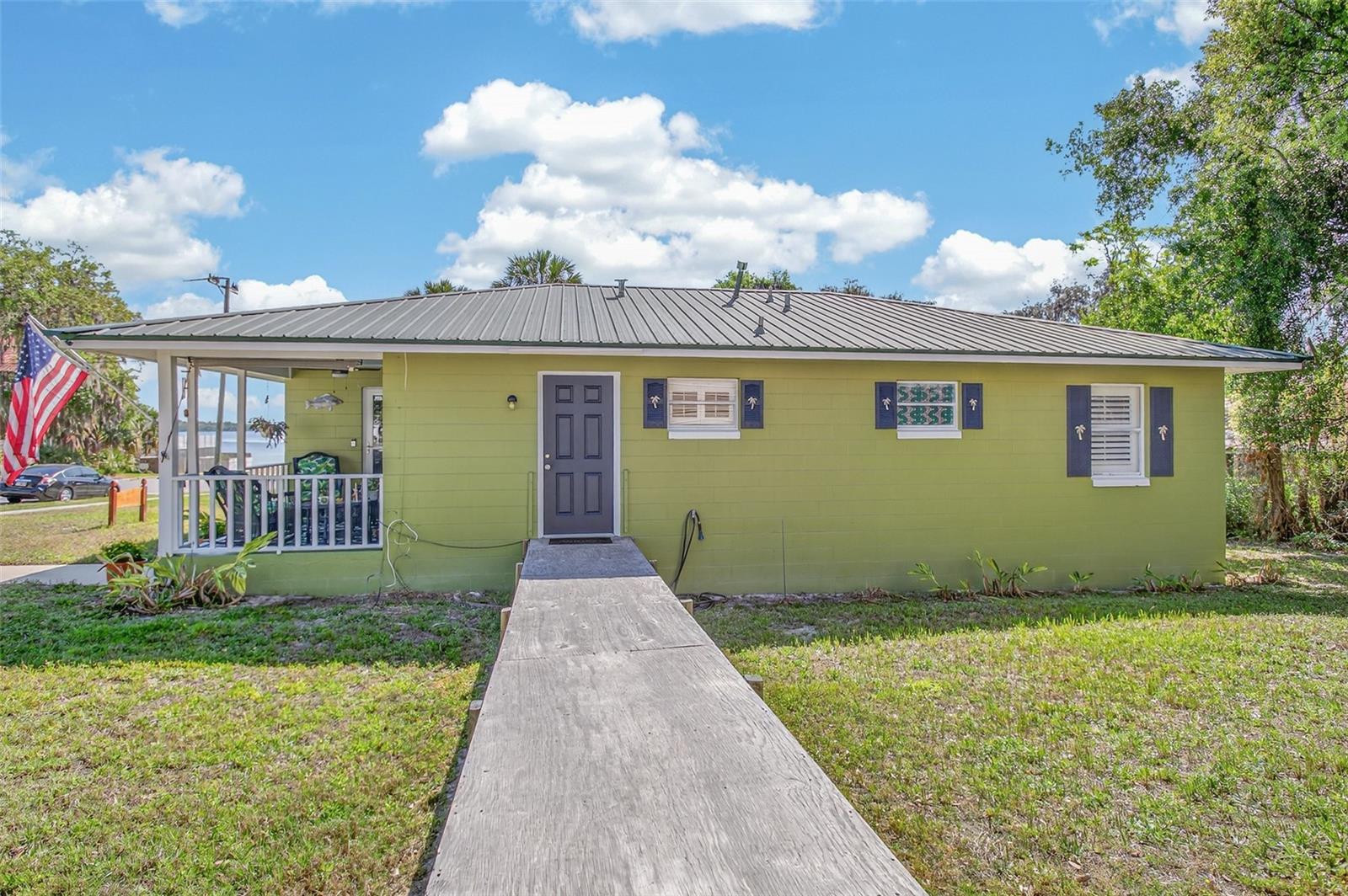 105 CENTRAL AVE, CRESCENT CITY, FL, 32112