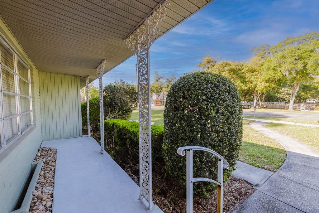 305 S WOODWARD AVE, DELAND, FL, 32720