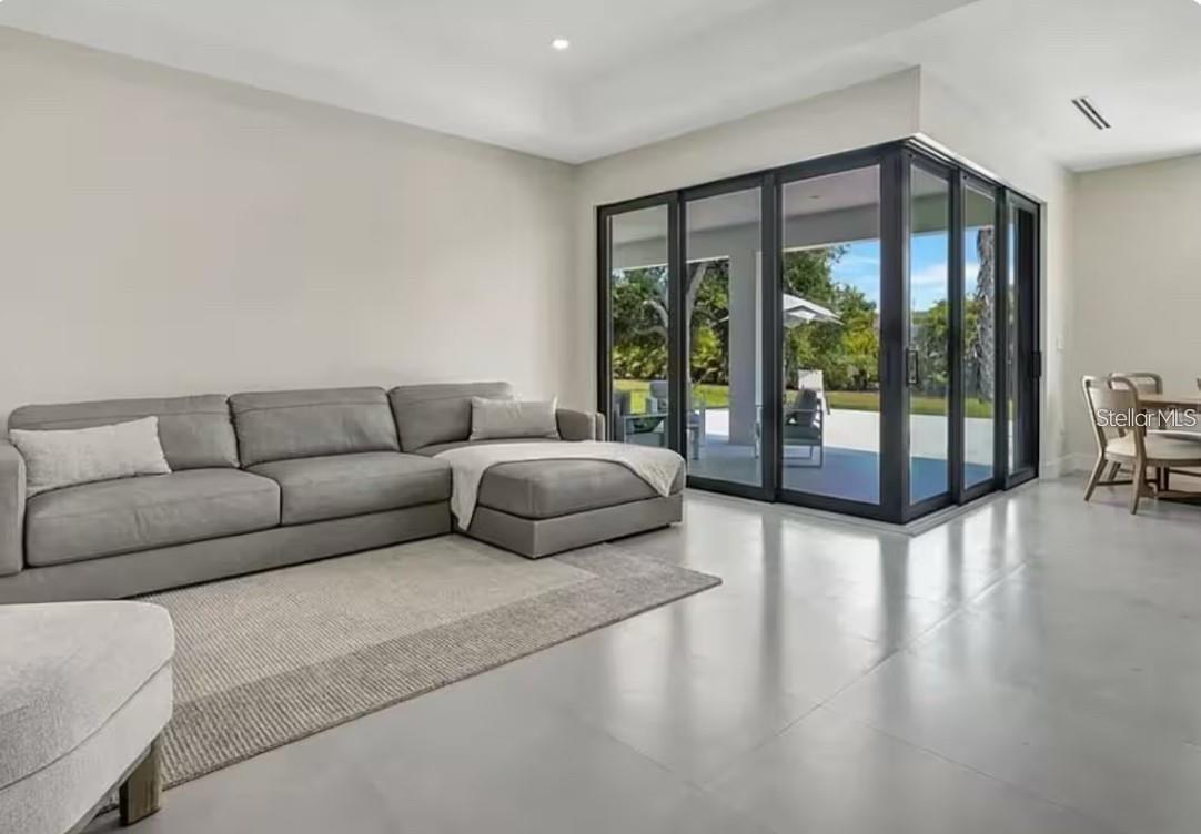 289 LONG MEADOW LN, ROTONDA WEST, FL, 33947