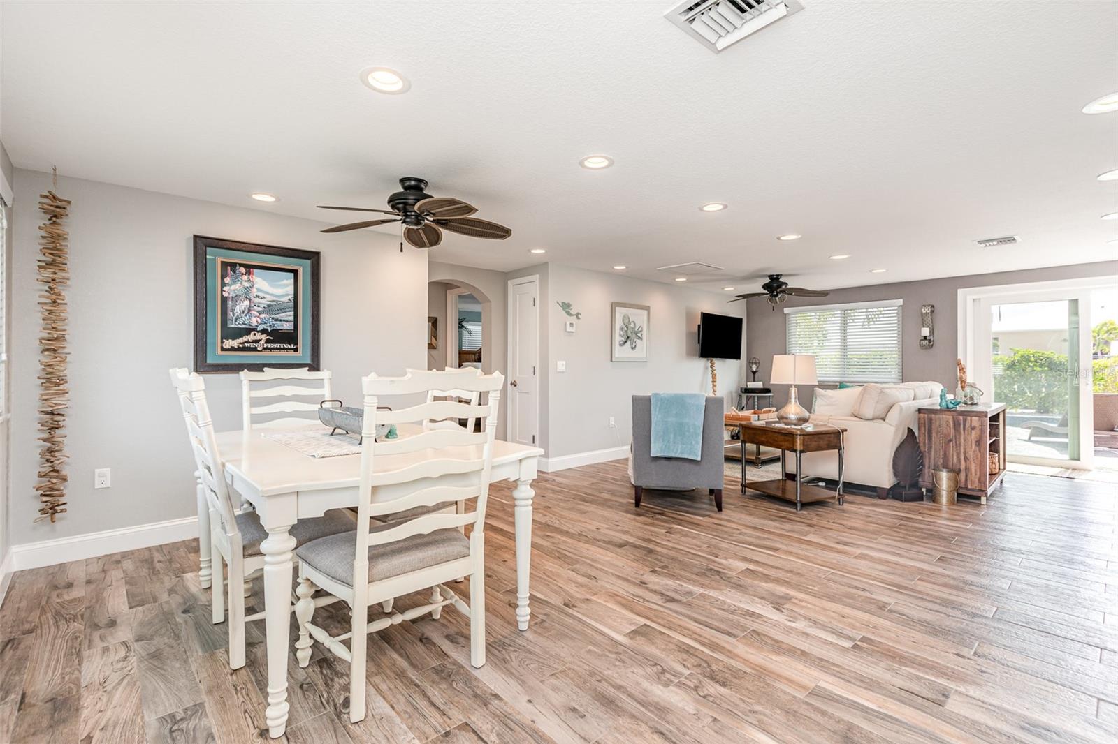 3811 101ST ST W, BRADENTON, FL, 34210