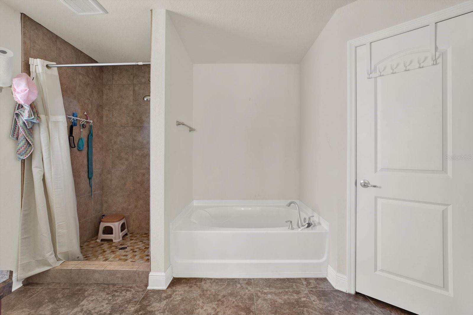 14061 WHITE PLAINS ST, SPRING HILL, FL, 34609